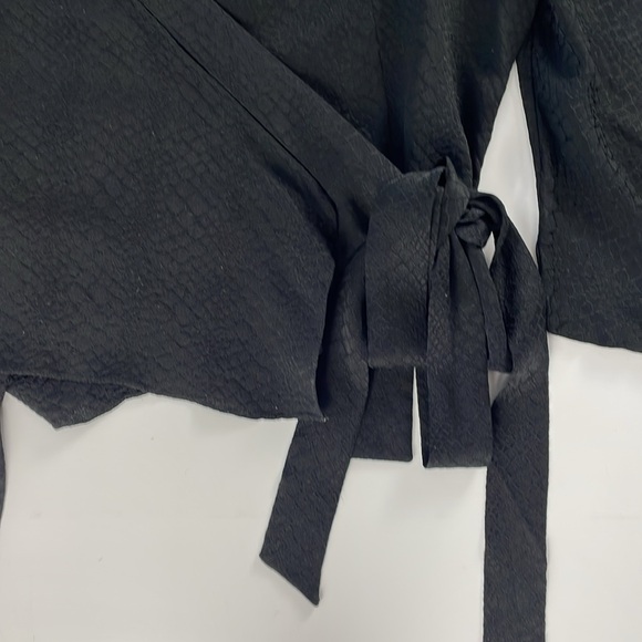 BALENCIAGA PARIS Black Silk Kimono Sleeve Top. 36. - Picture 5 of 16